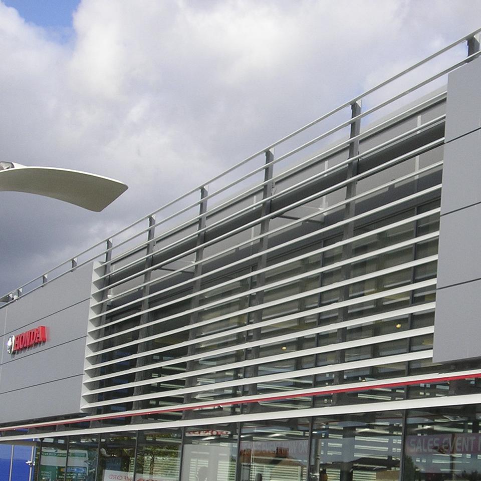 Roof cladding solutions at points of sale by Visotec