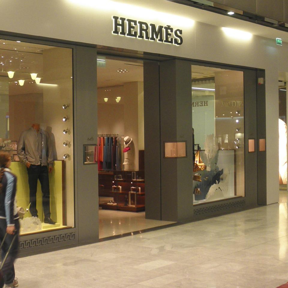 Une réalisation de haut vol pour les boutiques Hermès