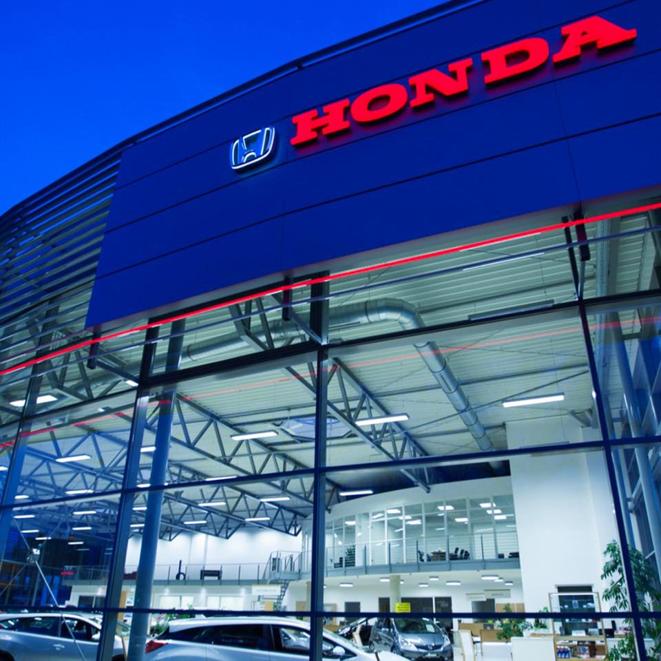 Хонда: эксклюзивное сотрудничество, зародившееся в Лондоне, чтобы развиваться во всех странах Европы